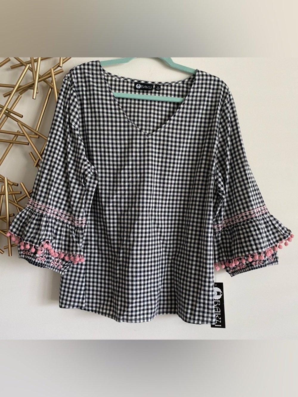 NWT Nordstrom Baku Black &White Gingham Cotton VNeck Top Pink Pompom Puff Sleeve